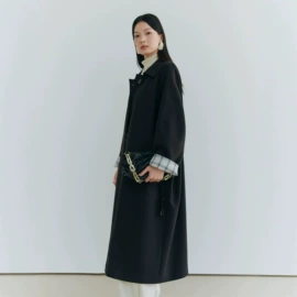 女式毛呢外套;小西装;女式马甲