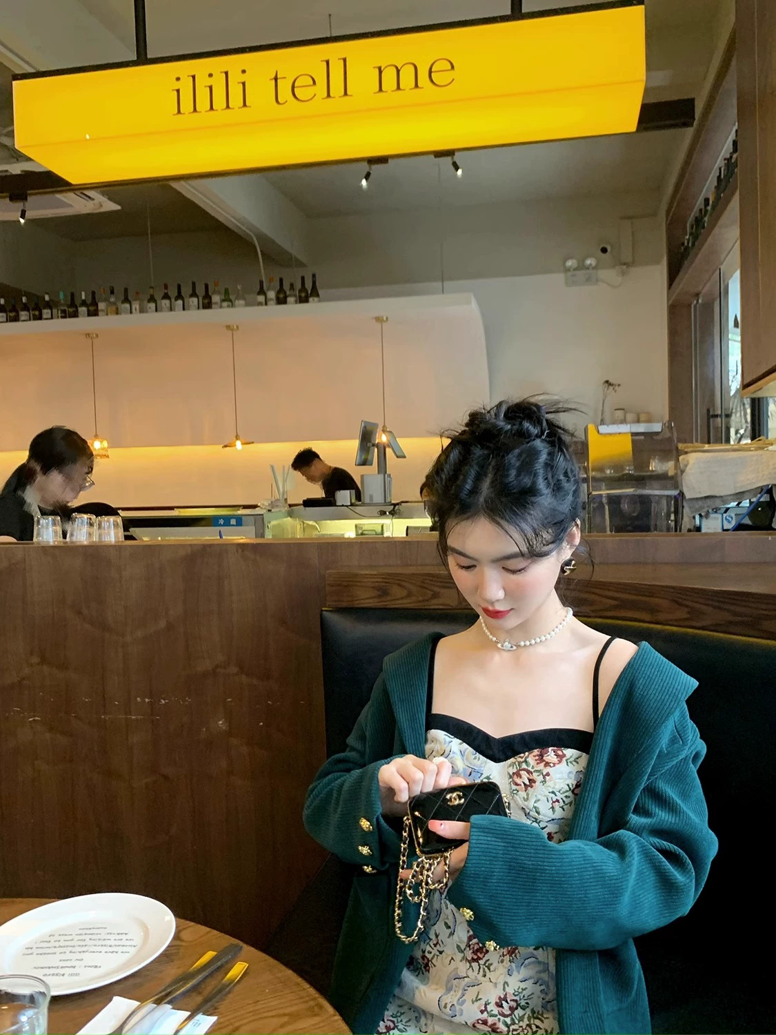 1591 Зеленый вельветовый пиджак, женский осенний Новый элегантный высококачественный универсальный Повседневный маленький костюм в стиле ретро