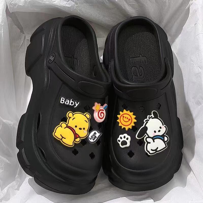 Hole Shoes Women's 2024 New Non-slip Deodorant Thick Sole Outwear Fashionable Summer Baotou Sandals