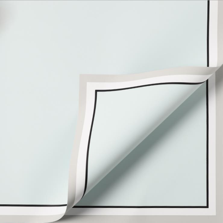 57 * 57cm; 3 lirio verde