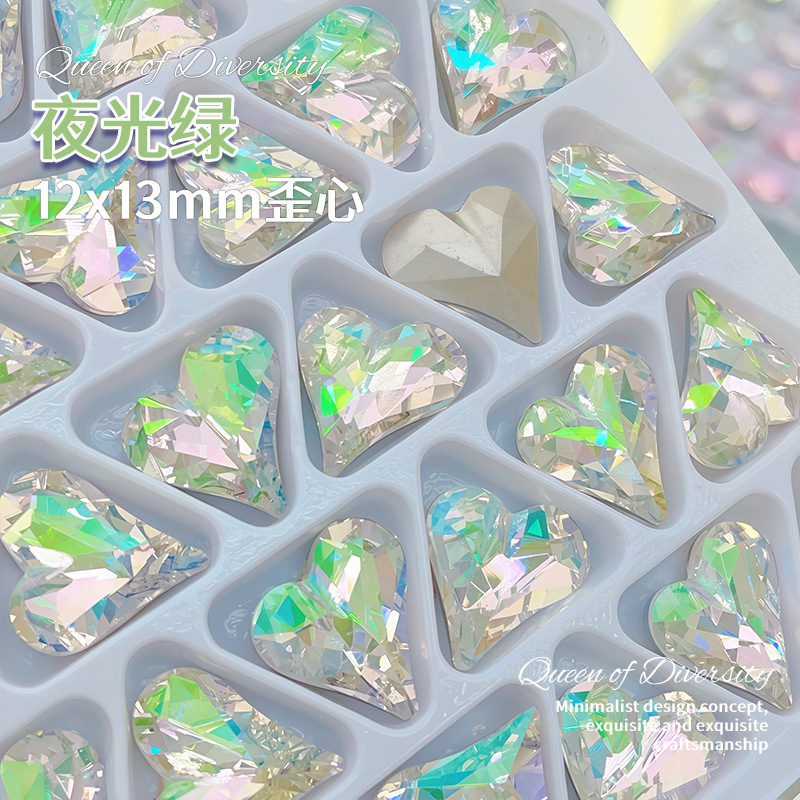 12*13mm 빛나는 녹색 카드 슬롯 비뚤어진 중앙