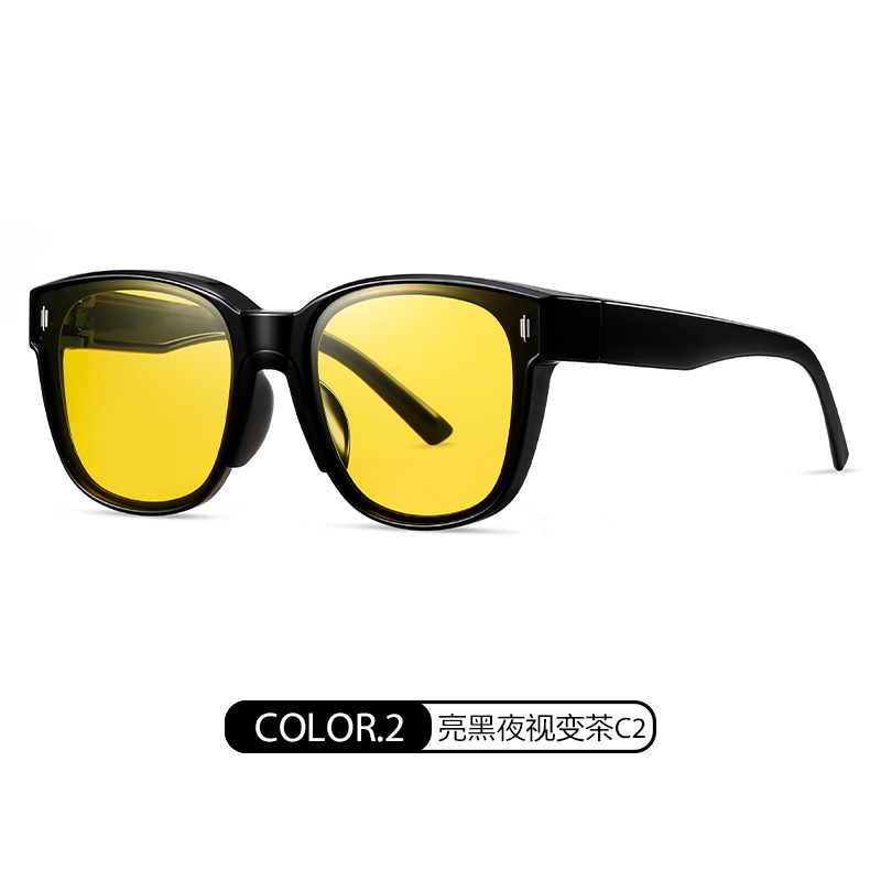 Las gafas de sol polarizadas con espejo único y doble propósito TR se pueden usar con una sola funda y miopía. Gafas de sol de cercanías de moda y versátiles