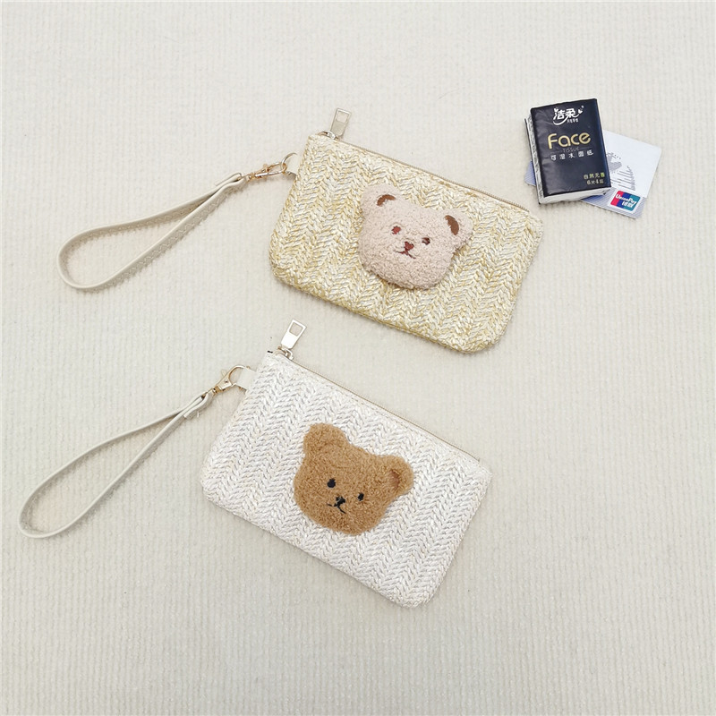 Straw wallet (12).jpg