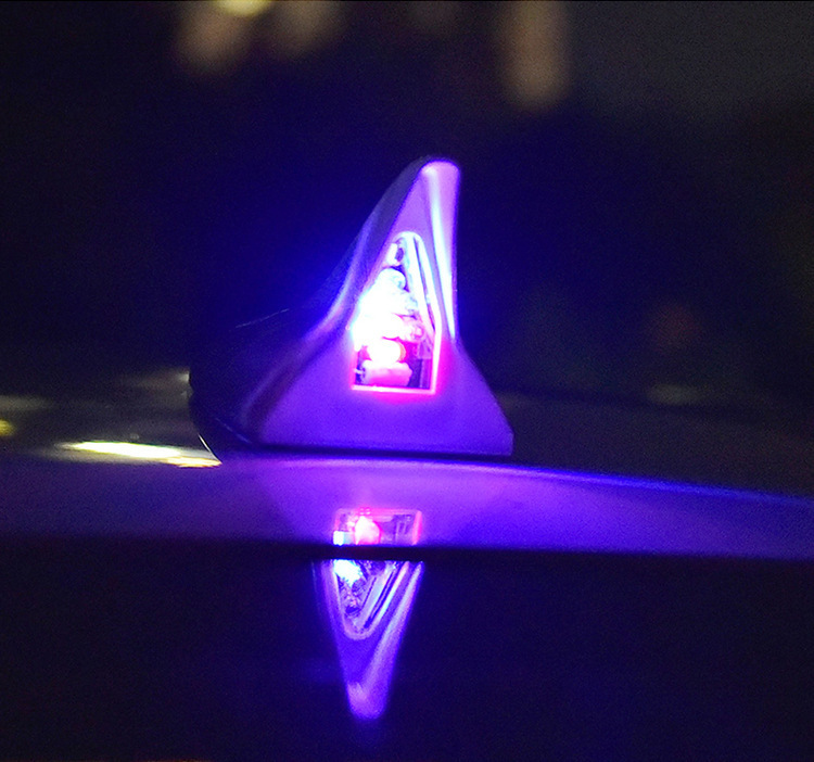 Car shark fin decorative lights car antenna modification lights special anti-rear-end LED flashing 8 lights roof tail