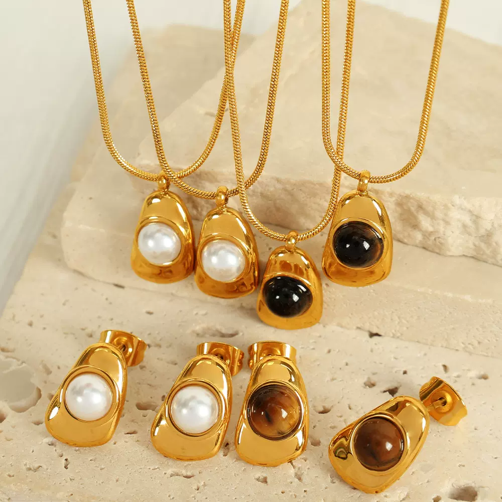 新款ins风不规则几何耳钉项链个性复古套装轻奢高级感钛钢首饰女