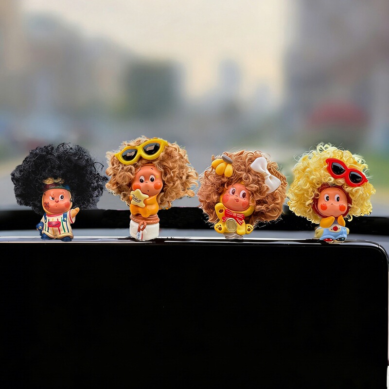 Car dashboard decoration star-shaped figure, car interior decoration, 2026 trendy new cute model for women Car dashboard decoration star-shaped figure, car interior decoration, 2026 trendy new cute model for women