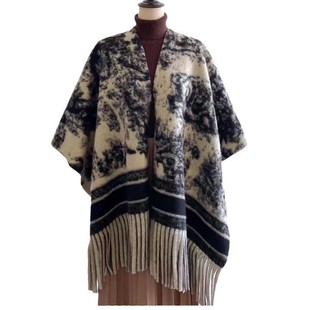 Lazy Style Warm Wool Sesame Bottom Jacquard Tassel Shawl Scarf Women's Autumn and Winter Vintage Ink Painting Poncho Cloak