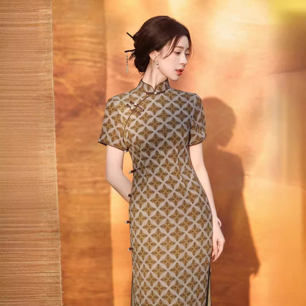 Long spring summer fresh sophisticated cheongsam