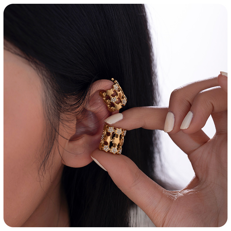 TENA Europa y los Estados Unidos aretes de diamante de acero inoxidable estrellas orejas clips de hueso de orejas de alta sensación orejas de acero de titanio joyas de orejas para mujeres
