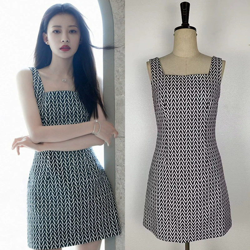 [В наличии] Sun Yi Star с твидовым жилетом с высокой талией и маленьким тонким платьем в стиле Шанель 2023