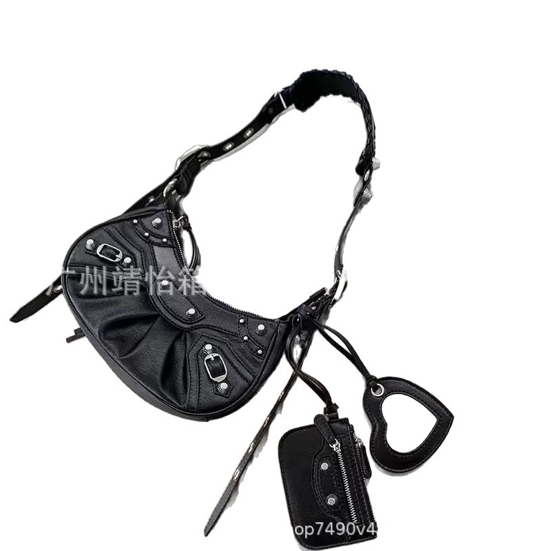 High Quality Paris Le Cagole Studded Biker Bag Oil Wax Leather 3-In-1 Crescent Crossbody Genuine Leather Underarm Bag - Thumbnail 5