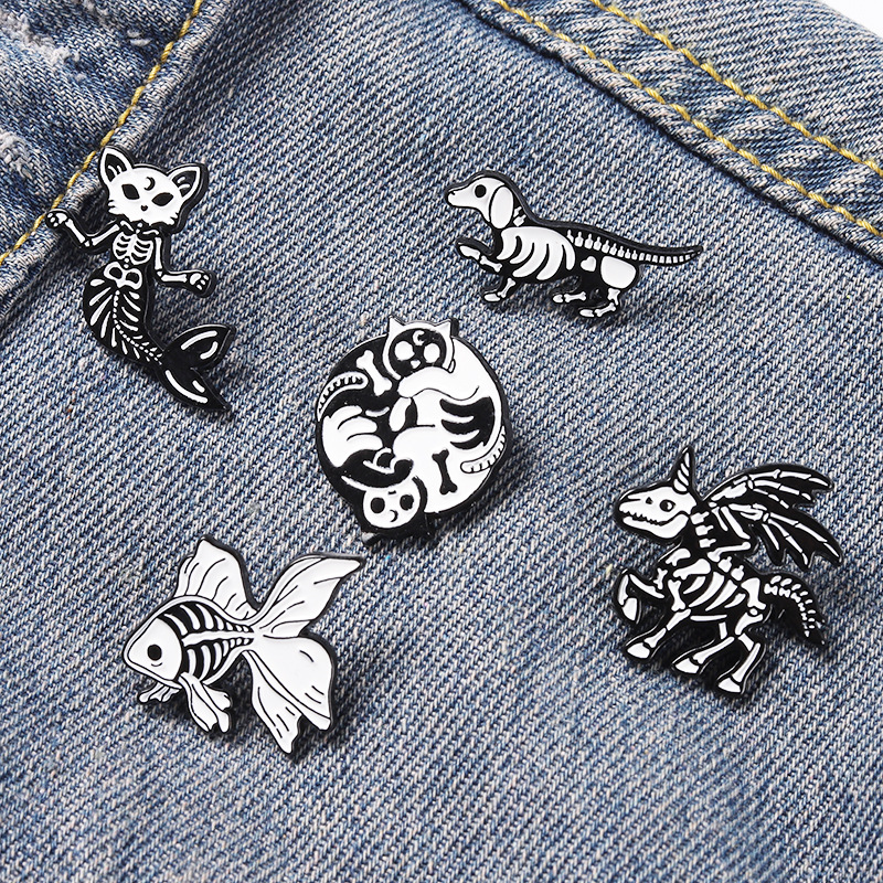 European And American New Alloy Animal Brooch Creative Cartoon Dinosaur Skull Mermaid Ghost Shape Paint Brooch display picture 11