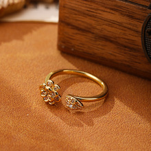 ���sС�������~���ʯ��ָŮ�p�ݸ߼���С���r�аٴ��_�ڽ�ָָ�h