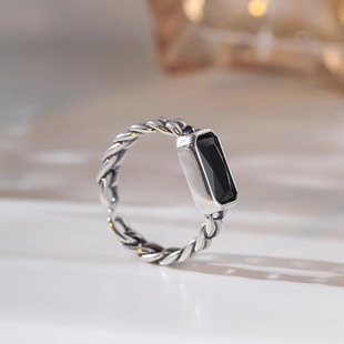 Black agate chain ring for women 2023 new niche design fashion personalized open index finger ring