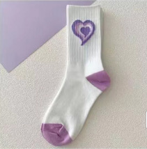 Calcetines finos hasta la pantorrilla para mujer, estilo coreano, modernos y versátiles, con diseño de corazón morado, para conjuntos de vestir, para otoño e invierno.