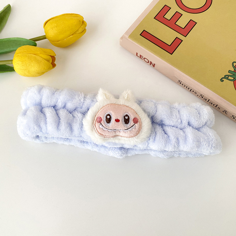 Nuevos dibujos animados tela de tela correa de pelo al por mayor extraña peluche lavado facial maquillaje de tela de tela de tela de banda de mariposa final de cabello de chicas