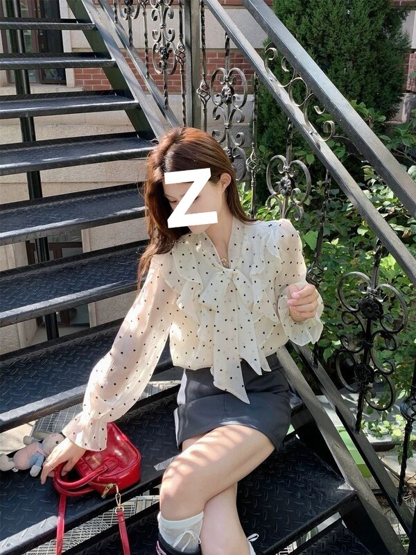 2025新款法式高级感荷叶边波点衬衫女春季设计感绑带宽松别致上衣|undefined