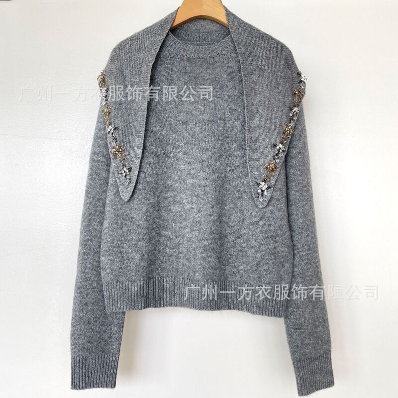 Nanyou High-Quality Gray Pullover Knit Sweater, New Autumn and Winter Style, Shawl Collar with Beaded Decoration, Loose Short Sweater Nanyou High-Quality Gray Pullover Knit Sweater, New Autumn and Winter Style, Shawl Collar with Beaded Decoration, Loose Short Sweater