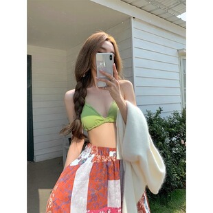 �ļ��Ըн����첱���Ǳ����±Ȼ���С������������ŮС�ؾ۔n����