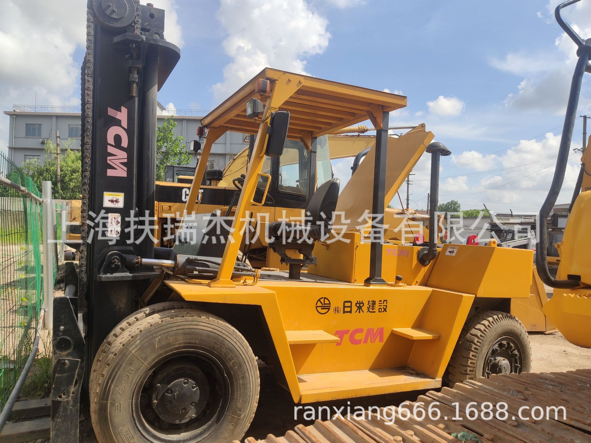 供应TCM10吨叉车 标准配置 五十铃发动机 出口