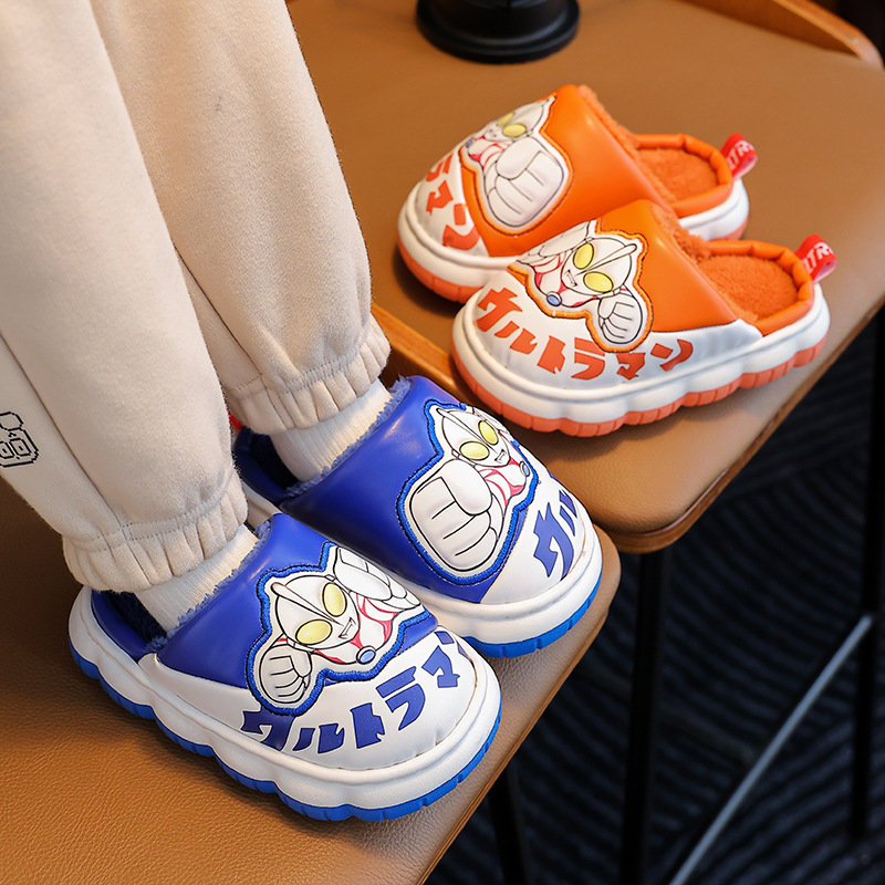 Niños de invierno Ultraman bebé Zapatillas de algodón cálido hogar PU cuero impermeable medio y grande niños bolsa de dibujos animados zapatos de tacón de algodón
