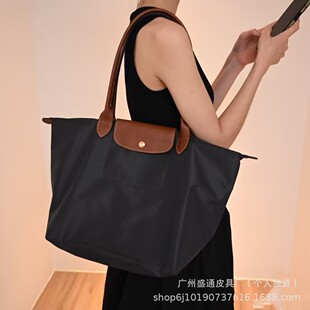 �������J�L����̖������Ӱ���������̖���ذ��BС̖�����Ů����