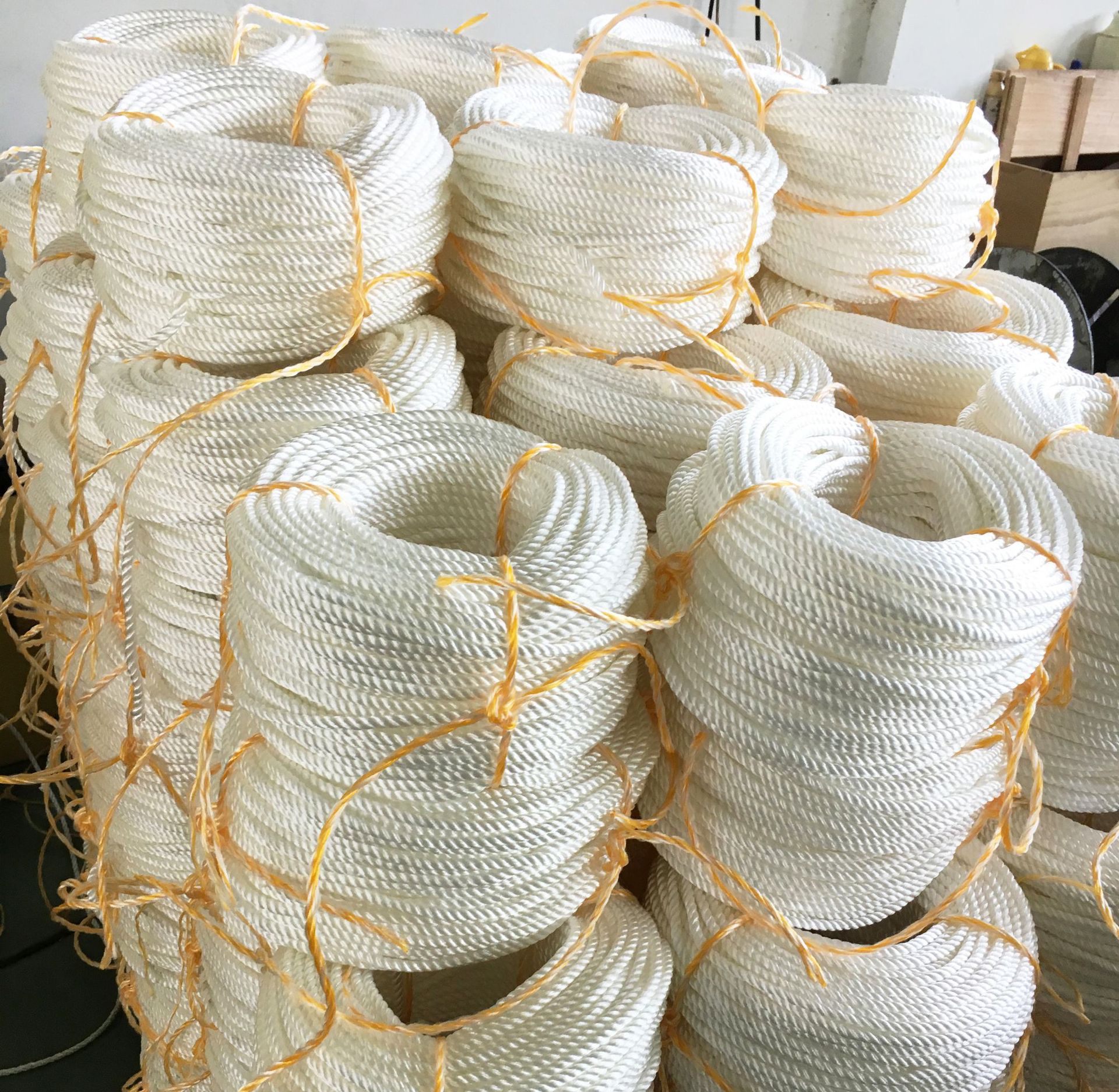 3股尼龙 白色4 主图-3