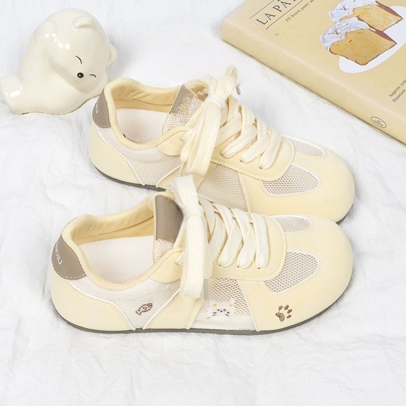 2026 primavera estudiantes de estilo universal chic nicho zapatos delgados de mujer zapatos de entrenamiento amarillos de moda zapatos deportivos de mujer