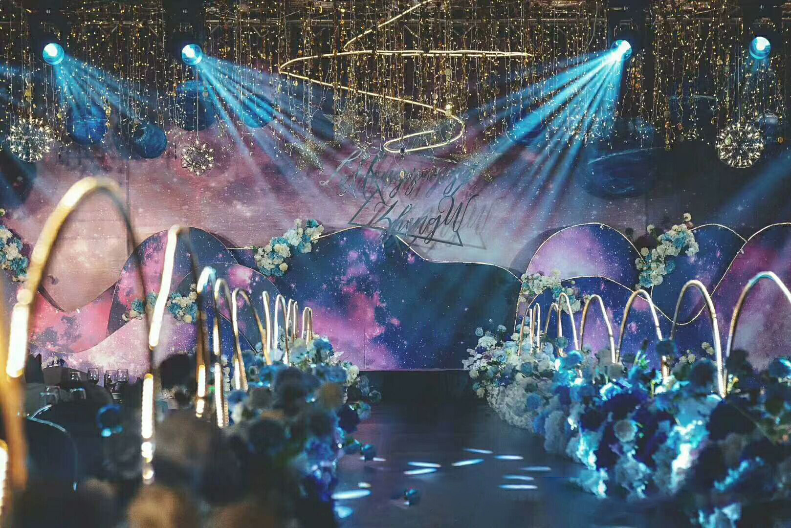 O1CN01aWmV2g1x6xnLRUGIj_!!2211