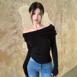 �����i��һ�ּ��ɫᘿ���Ů�b����ë�´������ɫһ���I¶������