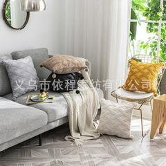 亞馬遜新款絎縫兔毛抱枕家居用品毛毛靠墊套純色毛球枕套汽車坐墊