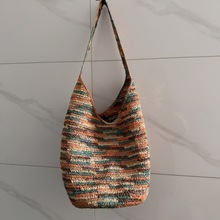 现货供应~拉菲草单肩水桶草包彩色混编织包女士大容量实用百
