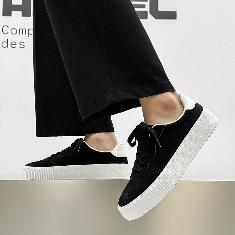 Zapatos de lona para hombre 2025 nuevos zapatos de entrenamiento alemanes moda para hombres tendencia al aire libre zapatos para hombres de nicho todo fósforo zapatos casuales cabello