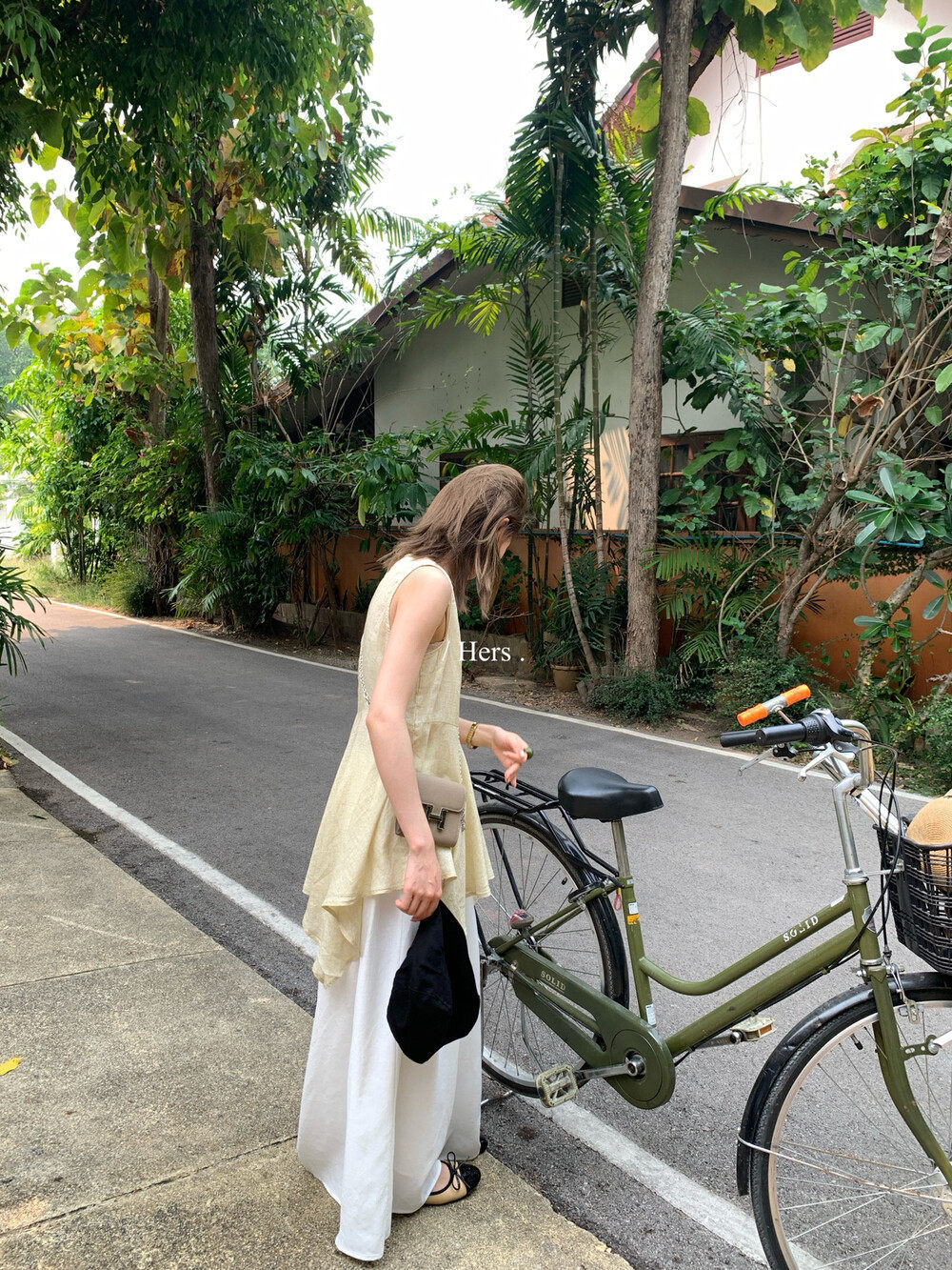 Quần culottes nữ ống rộng cạp cao thiết kế dây rút eo — màu đen, trắng ngà, màu mơ chi tiết 30
