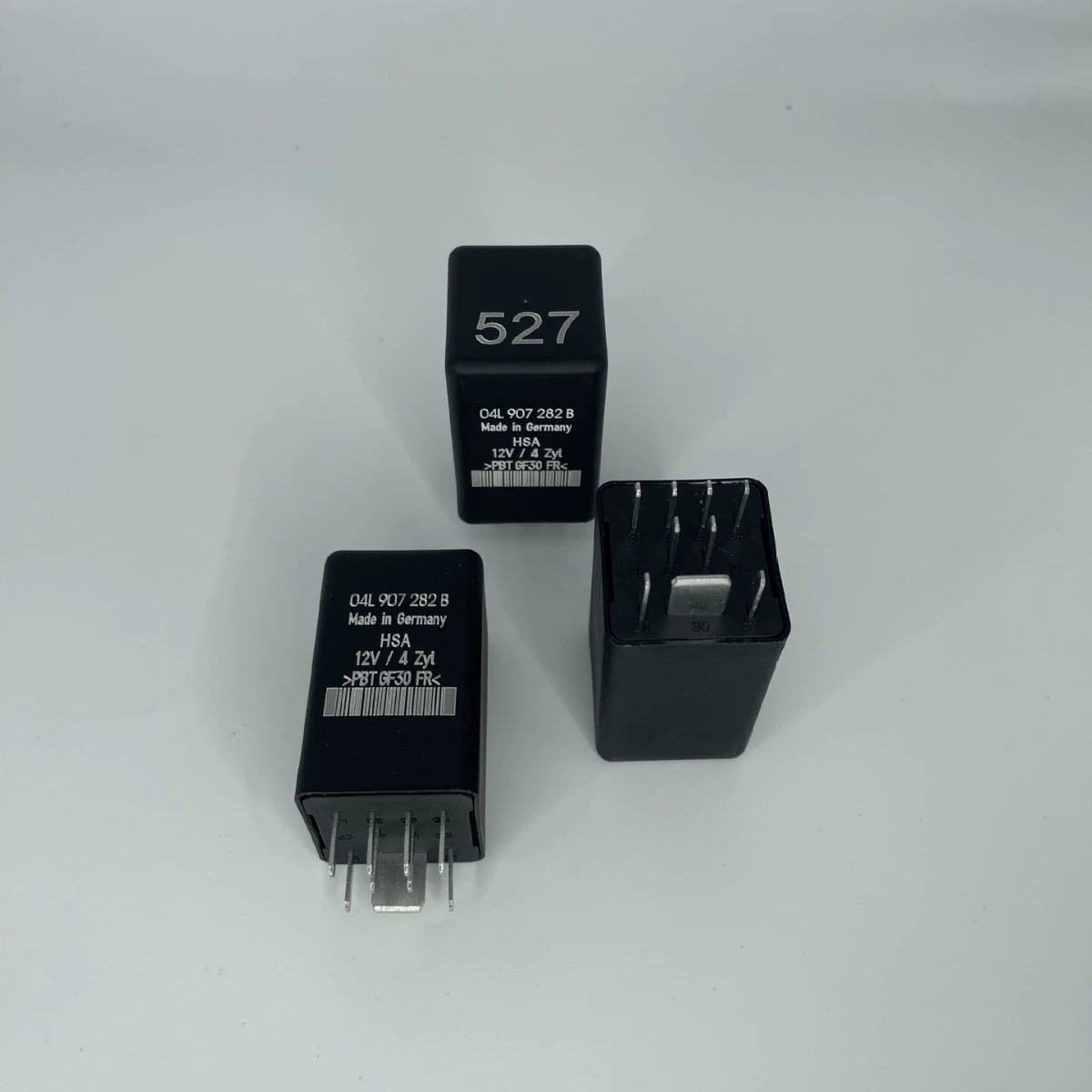 Фольксваген 527 Реле управления пробкой Volkswagen 04L907282B