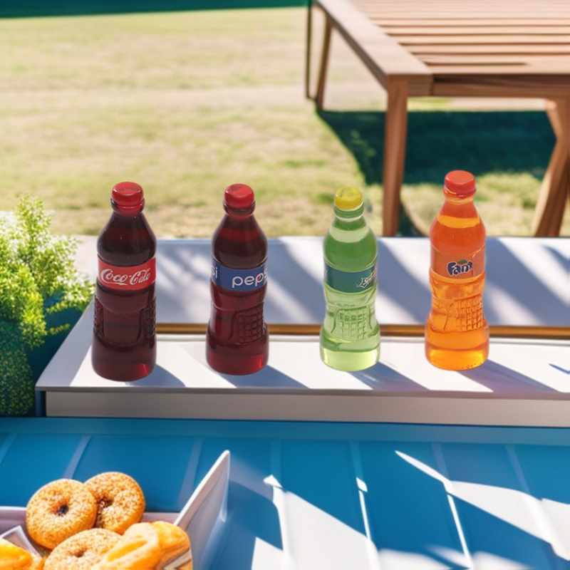 新款碳酸饮料瓶子跨境外贸食玩小饰品经典汽水瓶仿真树脂小瓶子