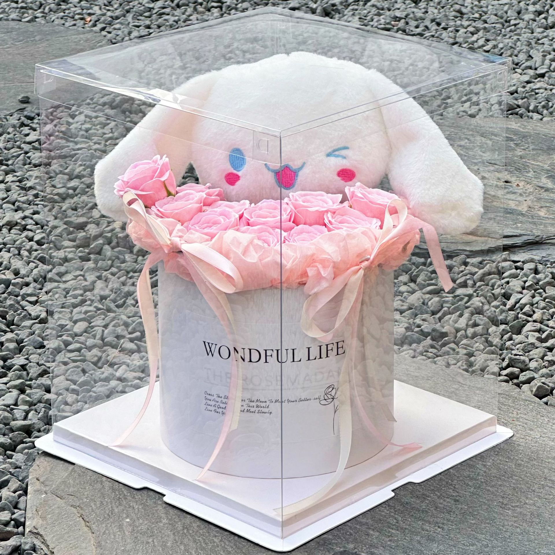 草莓熊公仔玩偶