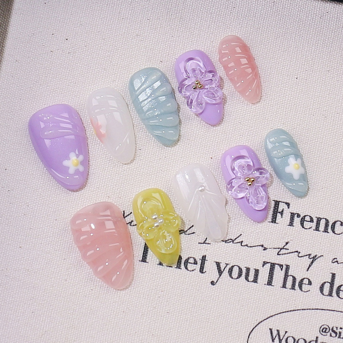 [Colección de manicuras talladas] comercio exterior transfronterizo exclusivamente para usar a mano puro parche de uñas falsas de almendras de estilo europeo y americano