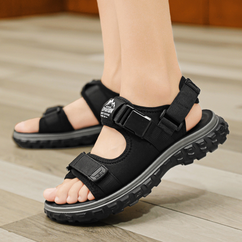 Sandalias para hombres verano 2024 al aire libre zapatos deportivos de playa casuales para niños con sandalias de suela suave