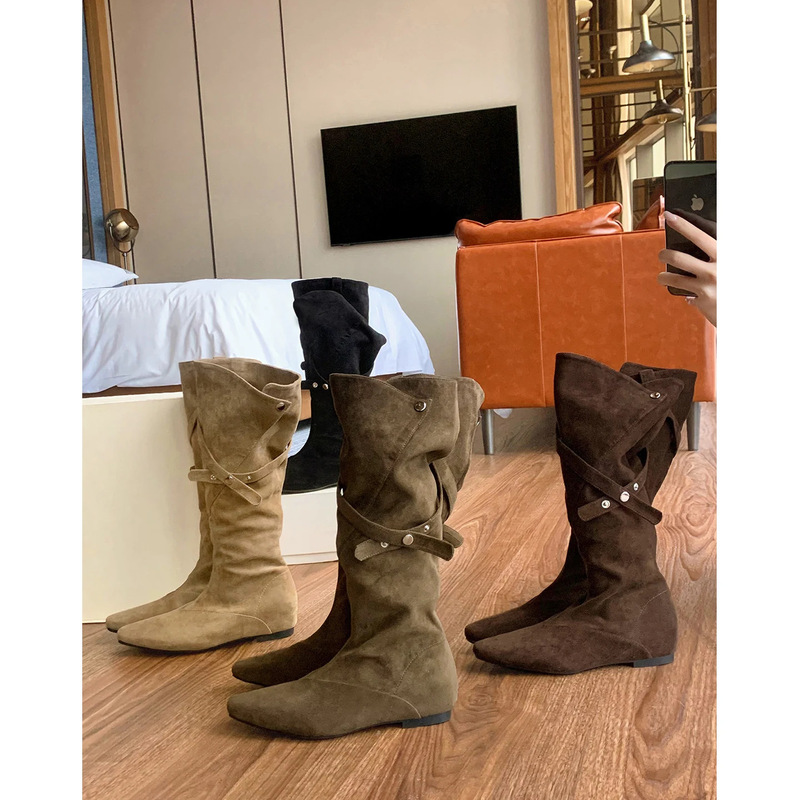 Sheepskin-textured, height-increasing, pleated, long boots for women, suitable for both autumn and winter, retro mid-calf boots, pointed-toe Western cowboy boots
