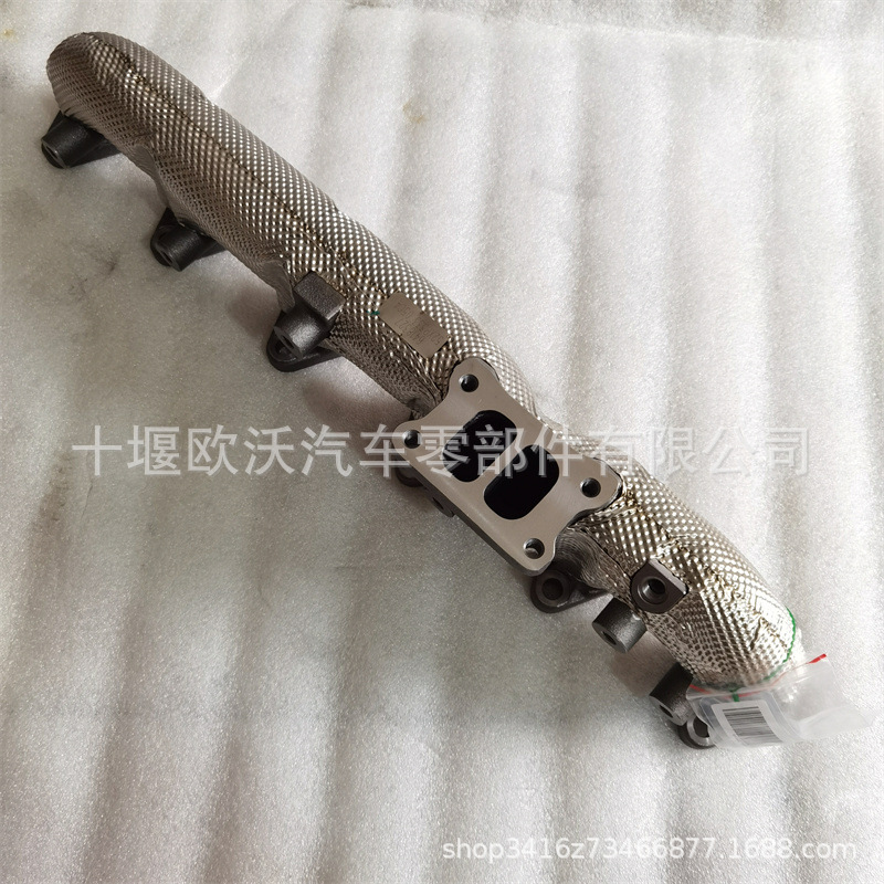 For Dongfeng Cummins Engine Accessories Exhaust Manifold 6418327