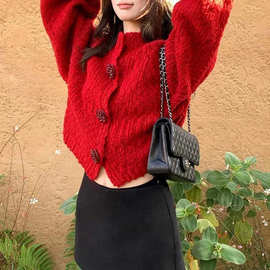 工厂新年红色显白撞色长袖针织衫女秋冬季新款高级感穿搭减龄毛衣