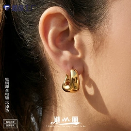 项链;耳环;首饰套装