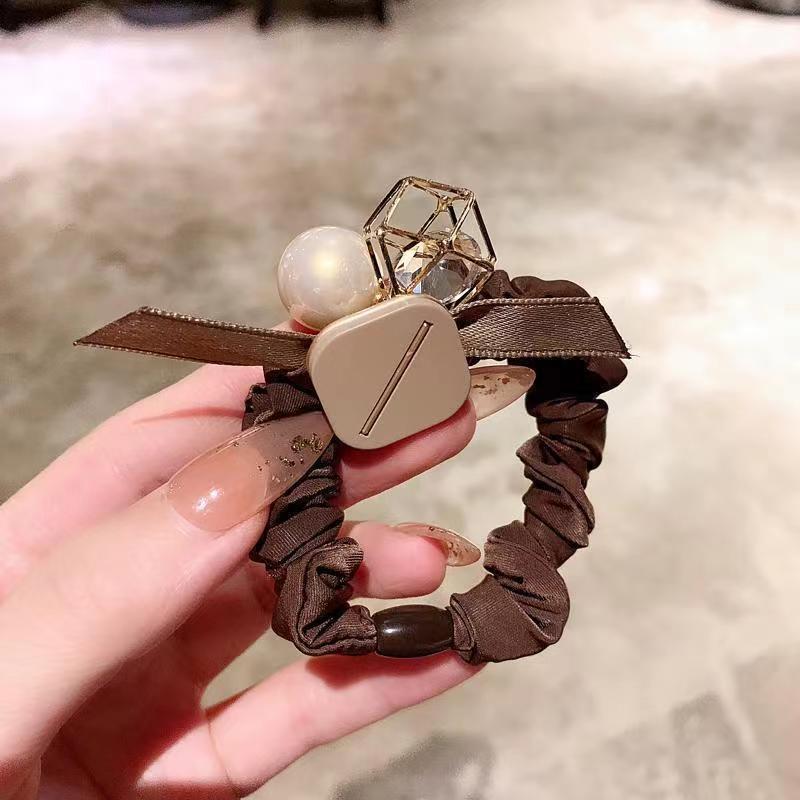 리본 케이지 브라운