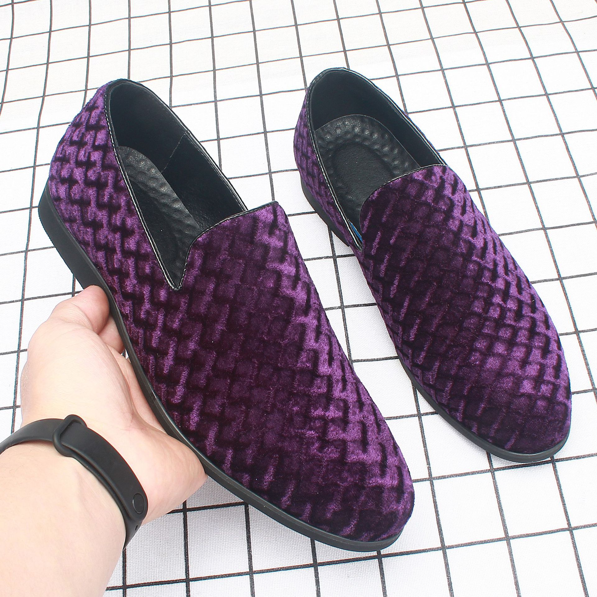 2022¿ɫͷͰһŵӢ״뵥Ь67