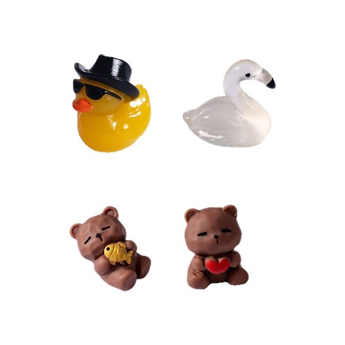 Colorful Mixed Cartoon Resin Decorative Accessories Handmade Small Animals Big Assortment Micro Landscape Miniature Decor DIY