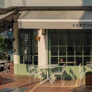Outdoor Leisure Table and Chair Combination, Internet Celebrity Coffee and Milk Tea Shop Outdoor Waterproof and Sun Protection Dining Table and Chairs, Balcony Small Table and Chairs
