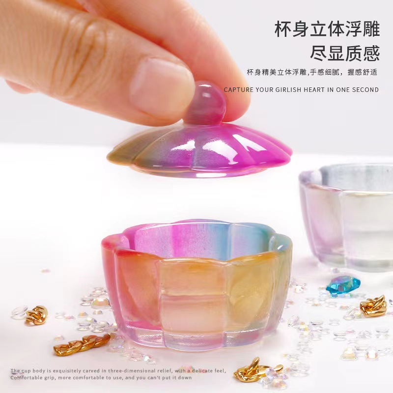 Venta caliente transfronteriza Nueva taza de cristal en forma de pétalo arte de uñas con textura de tapa color mágico Jade color esmalte taza de cristal taza de mezcla de color