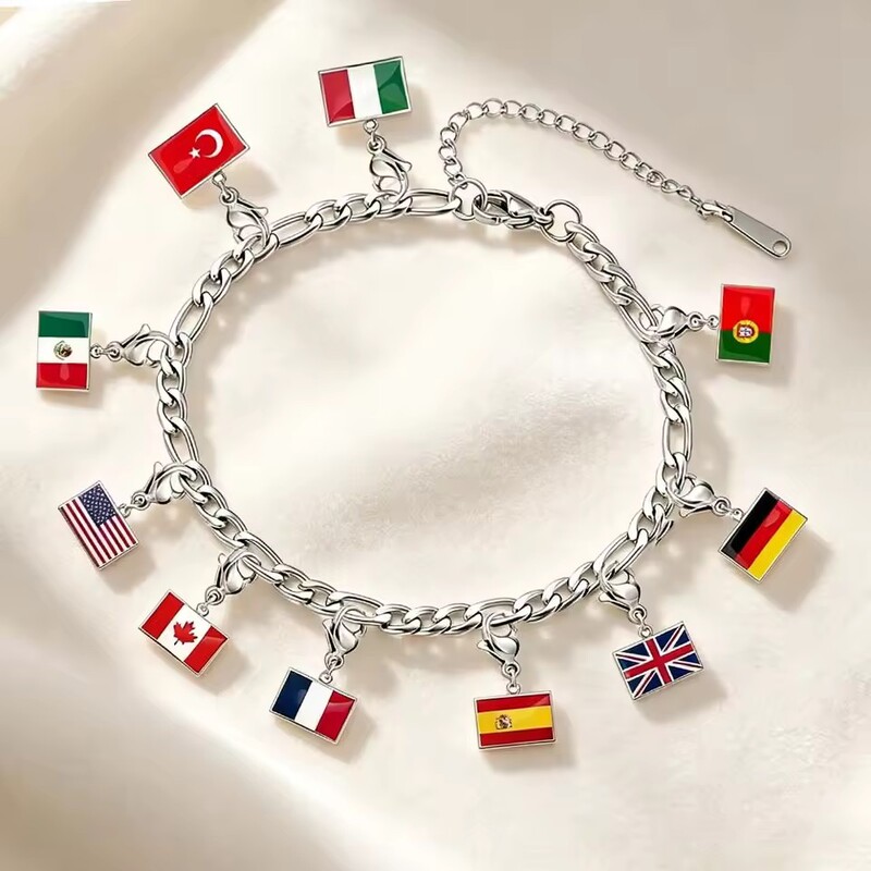 10*6.6mm National Flag Charm Bracelet Stainless Steel Fashionable Mother's Day Gift to Record Your Travel Memories