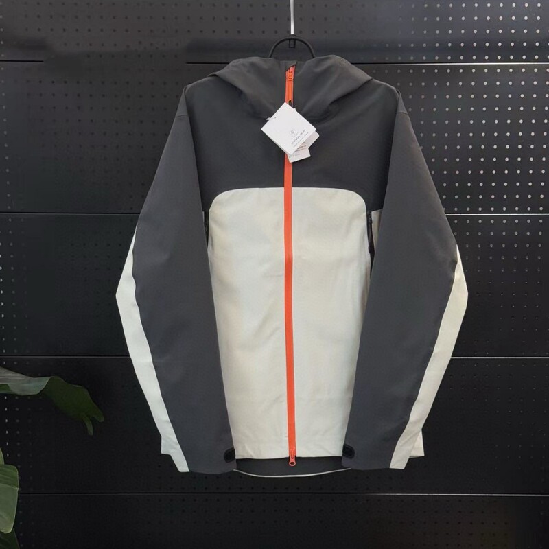 New Model Kl Color-Blocked Unisex Outdoor Windproof 1992 Jacket with Two Trees Design, Same Style as Clone Xiaoshujia